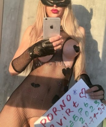 💋 Живу в Москве и знаю все ее секретные уголки, чтобы создать для нас незабываемое приключение. Мои услуги - это настоящий коктейль из эротического массажа, игр ролевых, экспериментов и исполнения самых тайных фантазий. 💥 Насыщенные встречи, доверие и удовольствие - вот то, чего ты ожидаешь от нашей встречи. Читай мои отзывы, смотри фото и подготовься к самым ярким ощущениям! Жду тебя, мой горячий ковбой! 🌟 Наденька