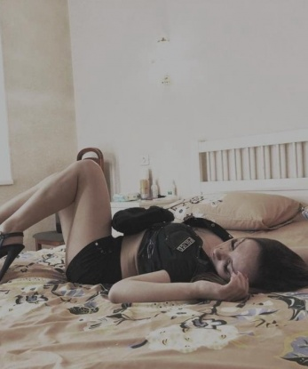 Живу в Москве, готова встретиться с тобой в любом удобном месте.
💕 Мои услуги включают широкий спектр возможностей: классический секс, оральный секс, анальный секс, эротический массаж, ролевые игры и многое другое. Подберу для нас обстановку, которая позволит тебе полностью расслабиться и насладиться каждой секундой нашего совместного времени.
👄 В моих отзывах мои клиенты отмечают мою нежность, страстность и профессионализм. Фото, которые ты можешь увидеть, полностью соответствуют реальности.
📞 Жду твоего звонка, мы точно сможем найти общий язык и сделать эту встречу незабываемой! Марго